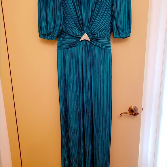 semi formal dress - Picture 1 of 1